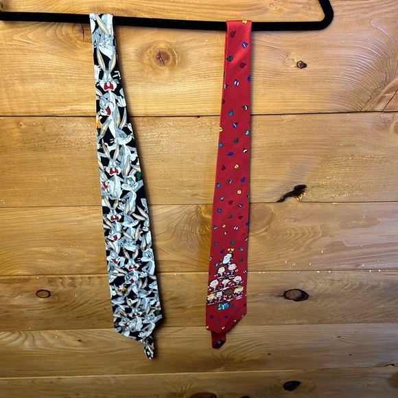 Vintage Looney tunes silk bugs bunny & vintage peanuts‎ silk Christmas tie event - Picture 1 of 10